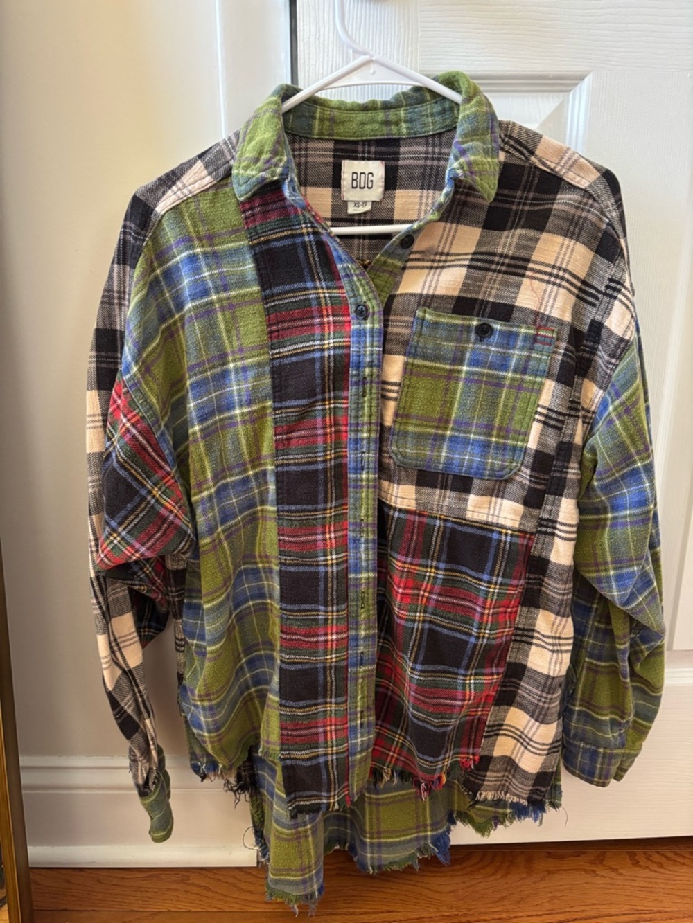 BDG Urban Outfitters Green Multi Plaid Button-Up Shirt Jacket